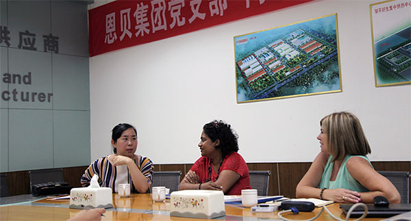 南非客戶來(lái)我公司參觀考察